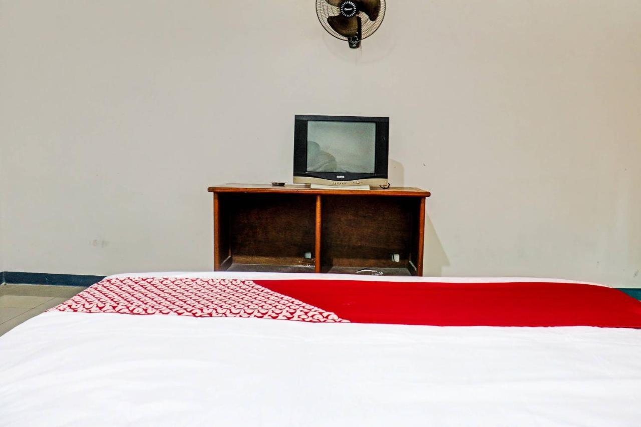 Oyo 90483 Homestay Permata Syariah Bangko Exterior photo